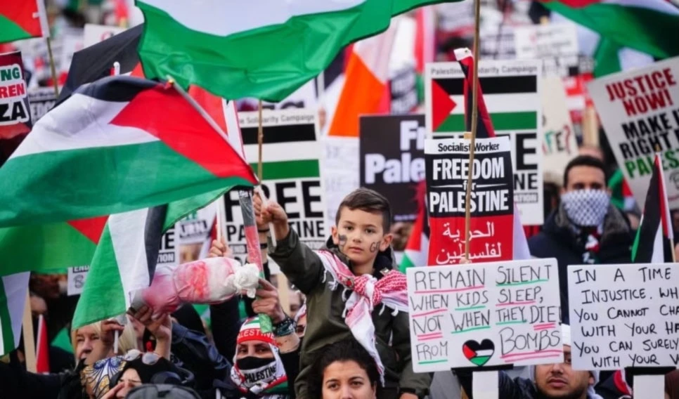 Escoceses expresan su solidaridad con Palestina y condenan genocidio en la Franja de Gaza.