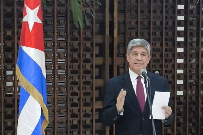 El viceministro de Relaciones Exteriores de Cuba, Carlos Fernández de Cossio.