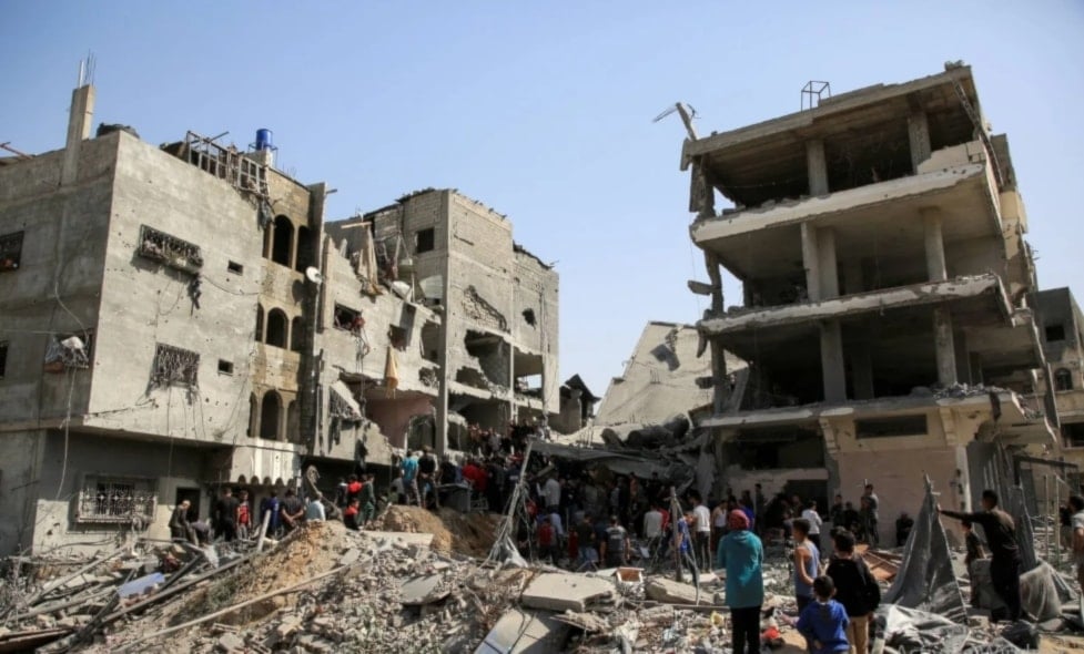 Alrededores del Hospital Kamal Adwan en Gaza.