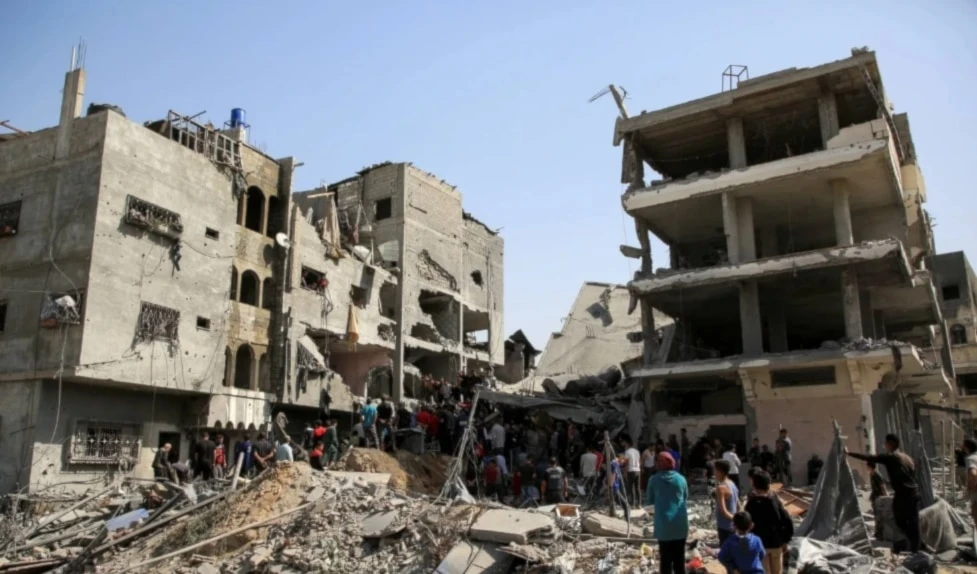 Alrededores del Hospital Kamal Adwan en Gaza.