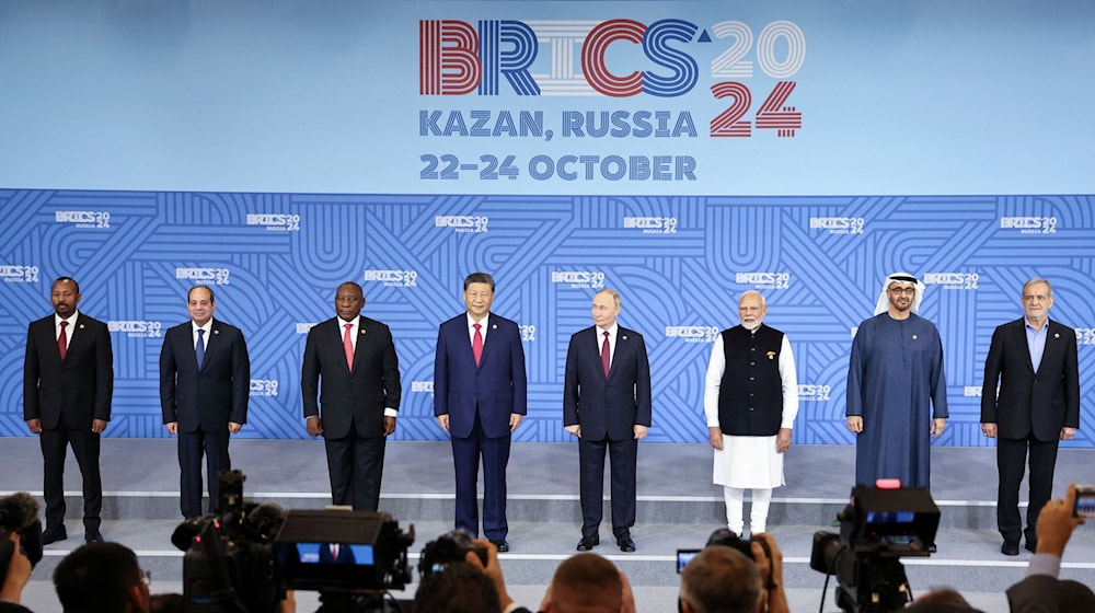 BRICS seguirá trabajando en plataforma de pagos, afirma Rusia