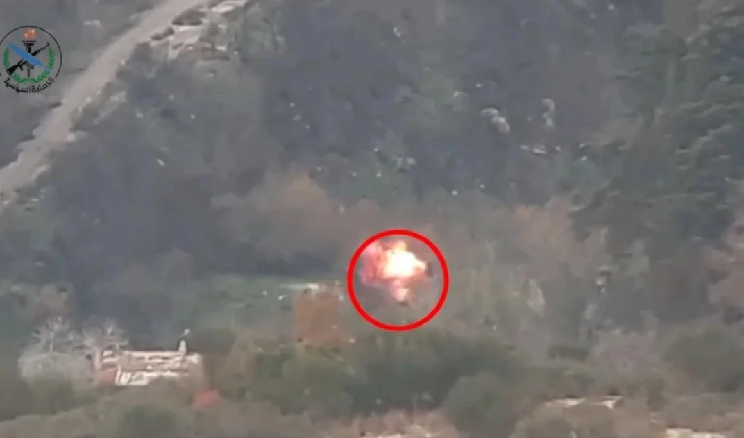 Ministerio de Defensa de Siria publica escenas de los ataques a los terroristas en Homs.