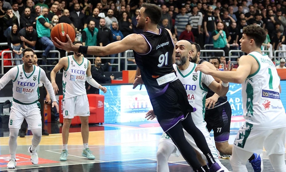 Beirut domina duelo ante Sagesse y es segundo en baloncesto de Líbano.