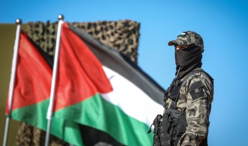 Los Comités de Resistencia Palestina en su declaración saludaron a todos los heroicos combatientes de la resistencia en la Franja de Gaza, Cisjordania, Líbano, Yemen, Siria e Irak.