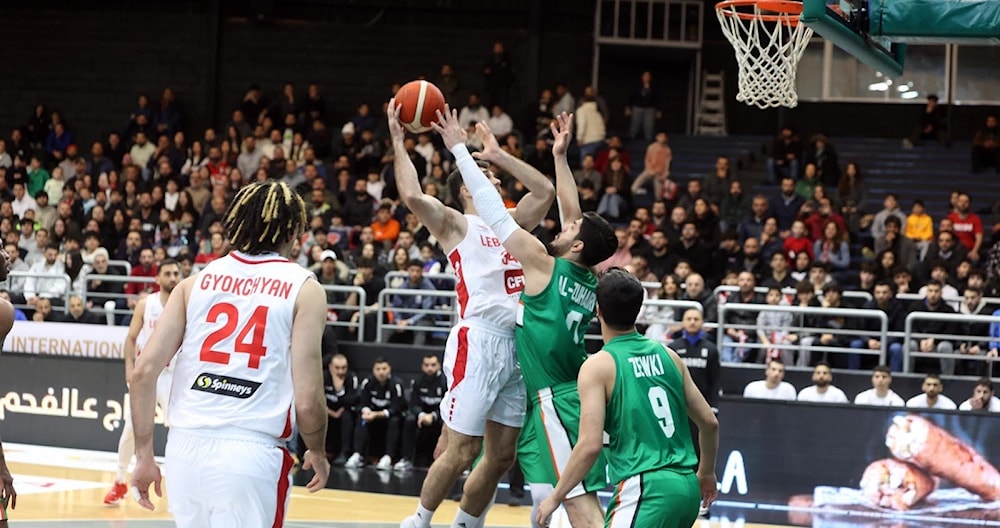 Líbano derrota a Iraq en Copa Internacional de baloncesto de Beirut.