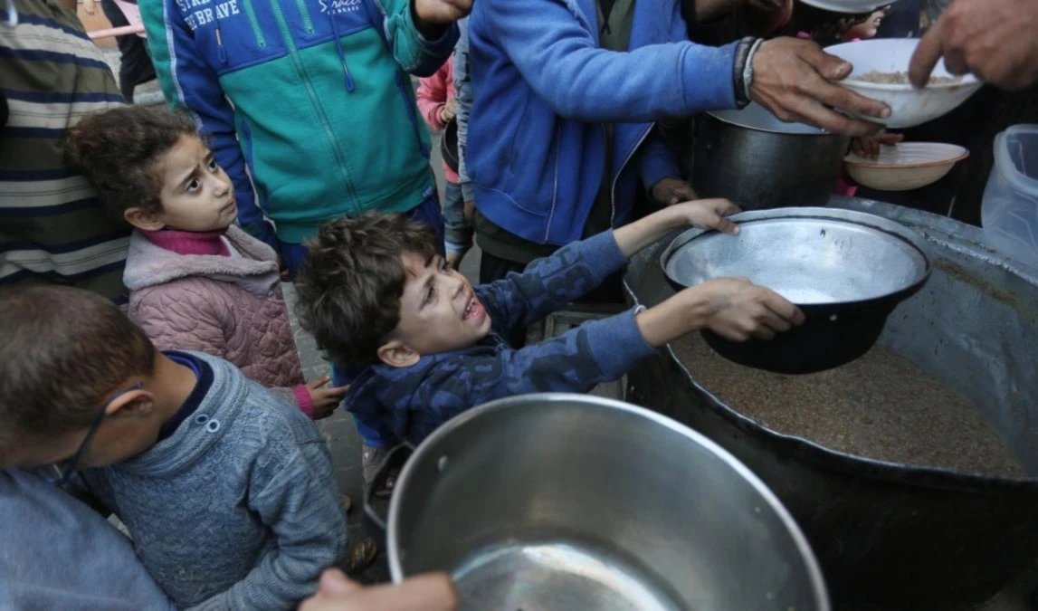 ONU: Uno de cada seis niños está desnutrido en el norte de Gaza