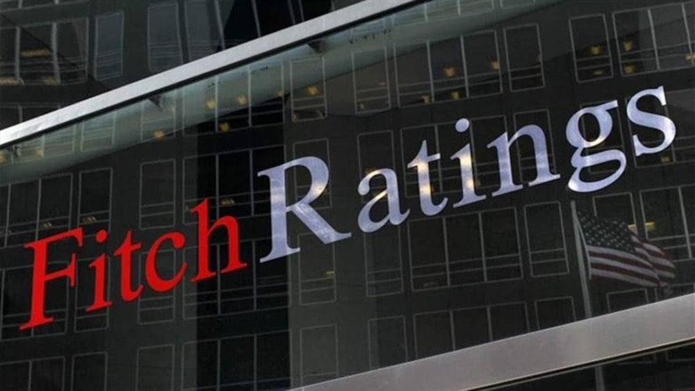 Agencia Fitch planea reducir calificación crediticia de 