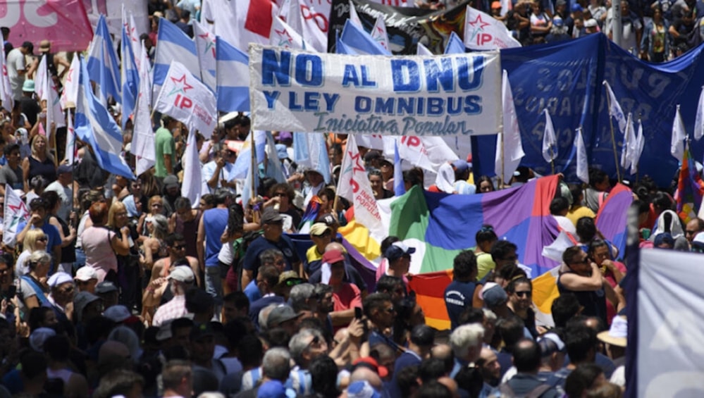 El hambre no espera: argentinos protestan por  medidas de austeridad