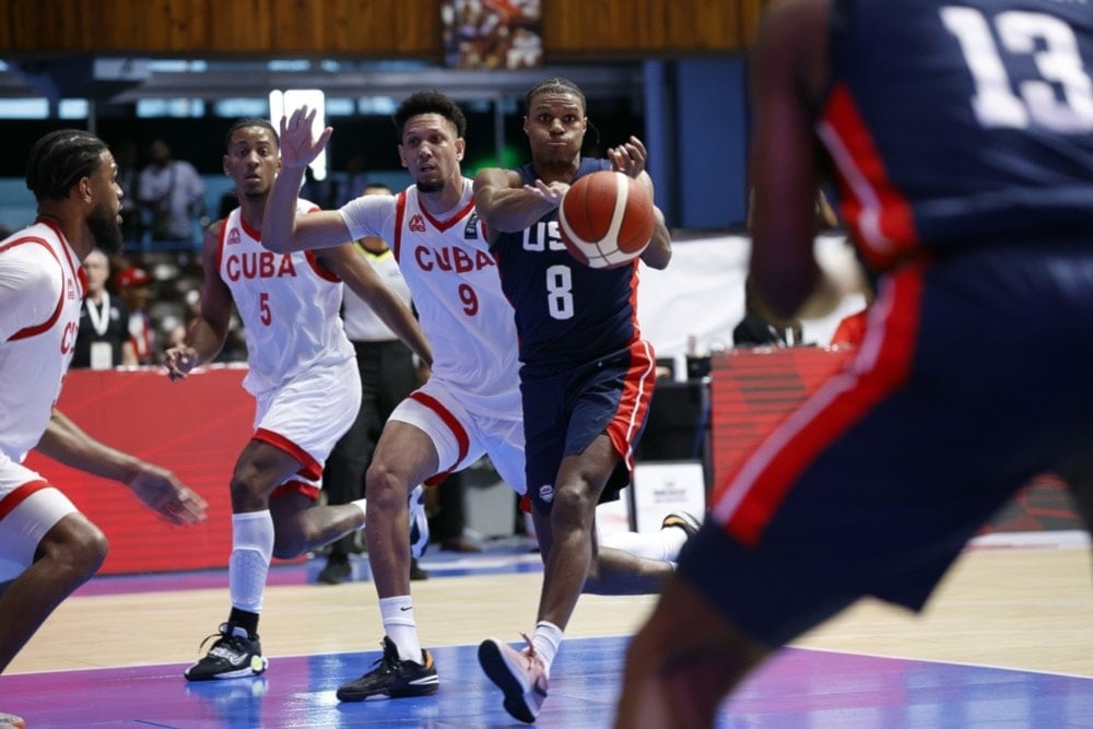 Cuba festeja éxito en baloncesto sobre EE.UU.