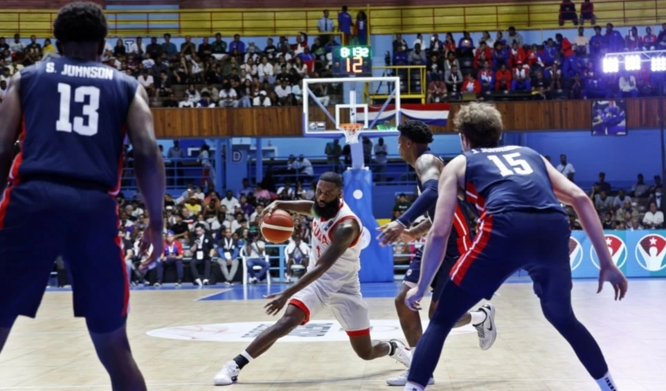 Cuba festeja éxito en baloncesto sobre EE.UU. Cuba festeja éxito en baloncesto sobre EE.UU.