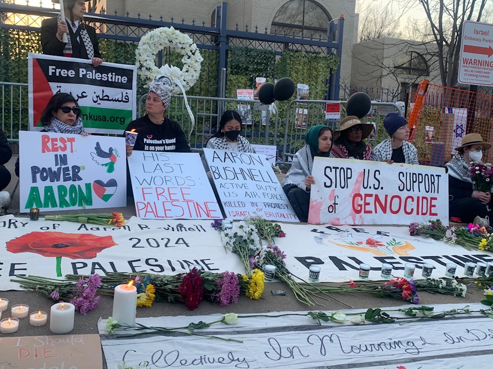 Estadounidenses protestan frente al consulado de “Israel” en Los Ángeles, California.