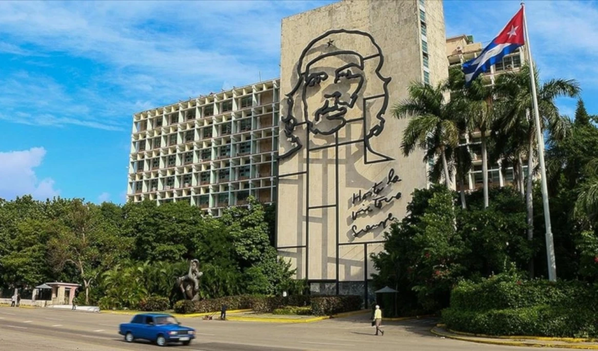 EE.UU. mantiene a Cuba dentro de su lista de Países Patrocinadores del Terrorismo y esa denominación unilateral va en contra de los principios fundamentales del derecho internacional, afirmaron los expertos de la ONU. EE.UU. mantiene a Cuba dentro de su lista de Países Patrocinadores del Terrorismo y esa denominación unilateral va en contra de los principios fundamentales del derecho internacional, afirmaron los expertos de la ONU.