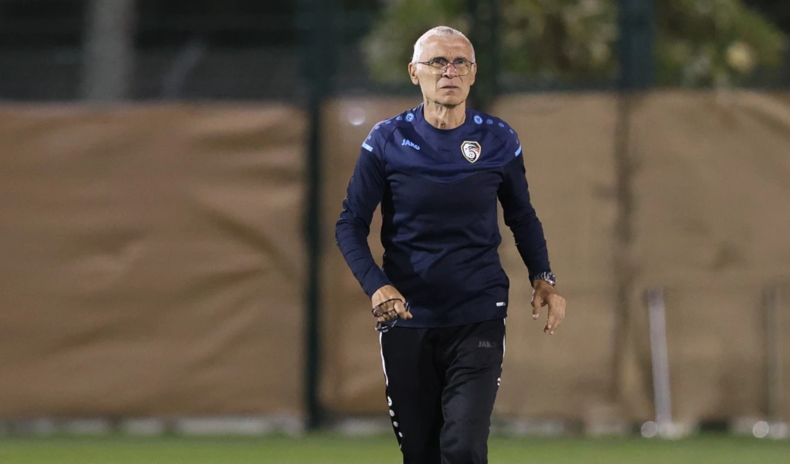 Fútbol de Siria extiende contrato a técnico argentino Cúper