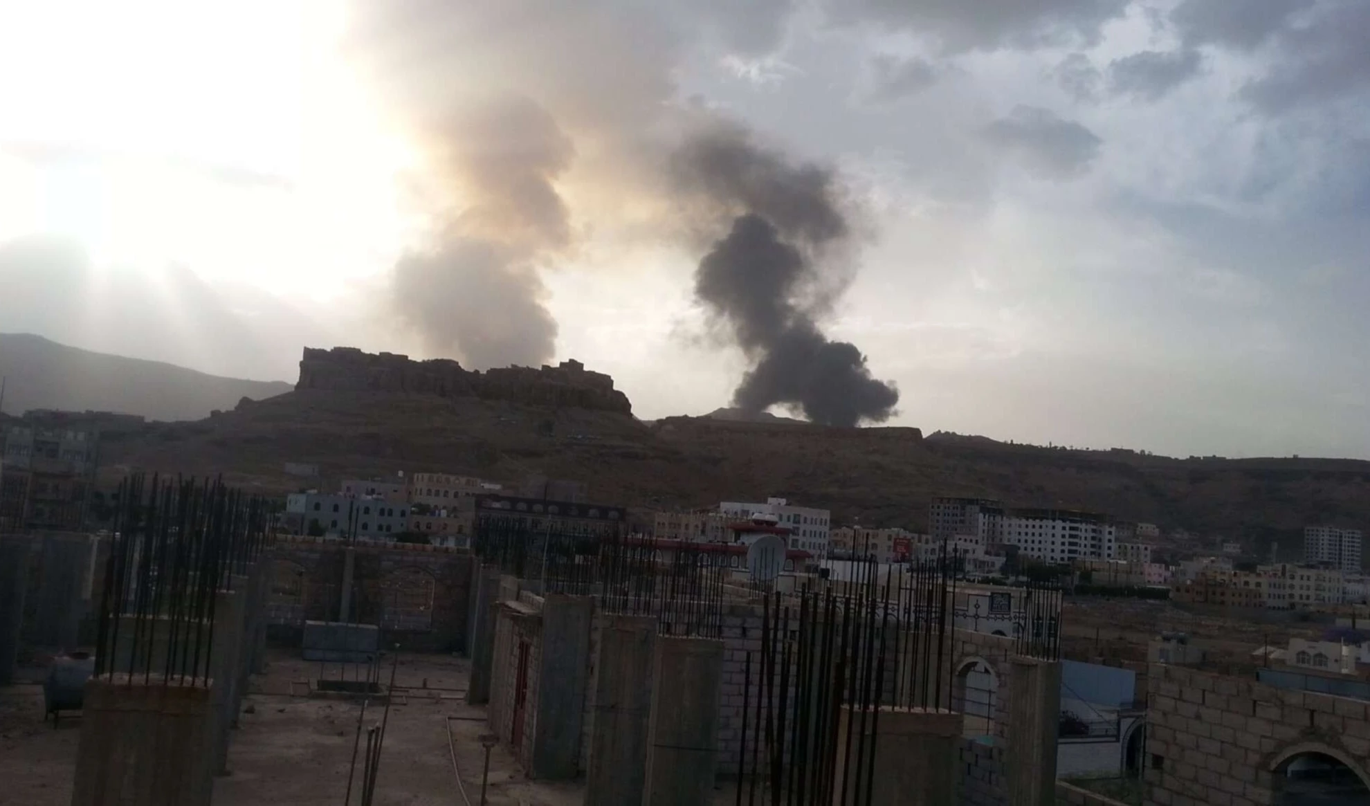 Nueva agresión estadounidense-británica contra la ciudad yemenita de Hodeidah.