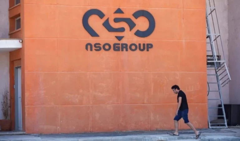 Tribunal ordena a Pegasus entregar código de hackeo a WhatsApp. Foto: AP.