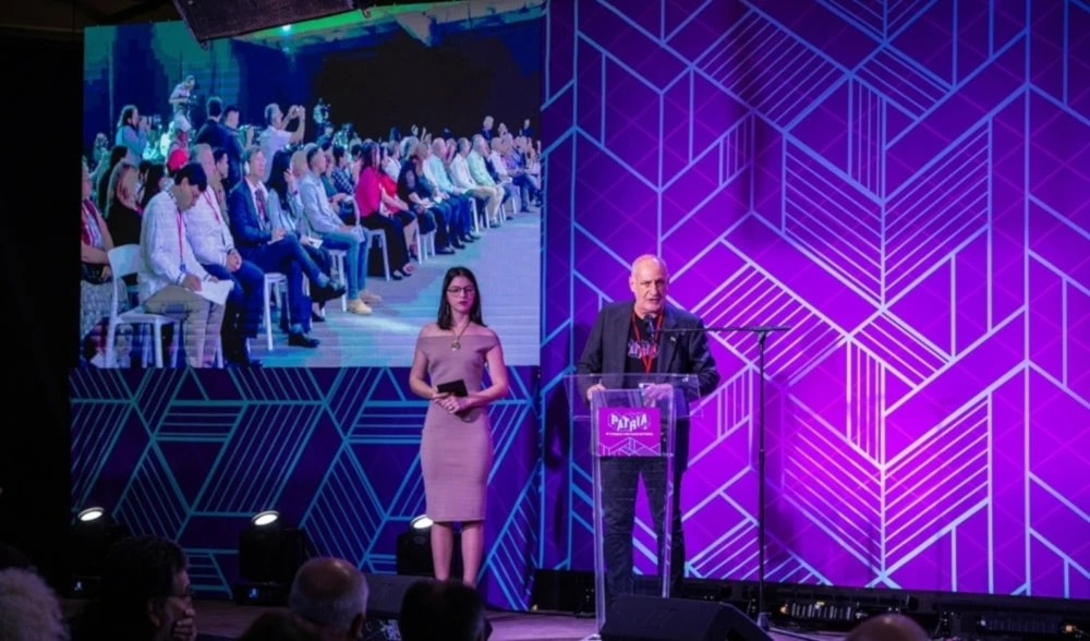 La Unión de Periodistas de Cuba expresó su agradecimiento infinito a quienes respondieron a la importantísima convocatoria de este coloquio.