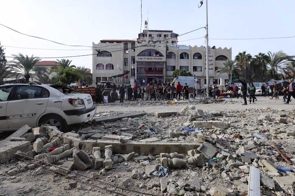 “Israel” agredió los alrededores del Hospital Al-Amal en la ciudad de Khan Yunis, al sur de la Franja.