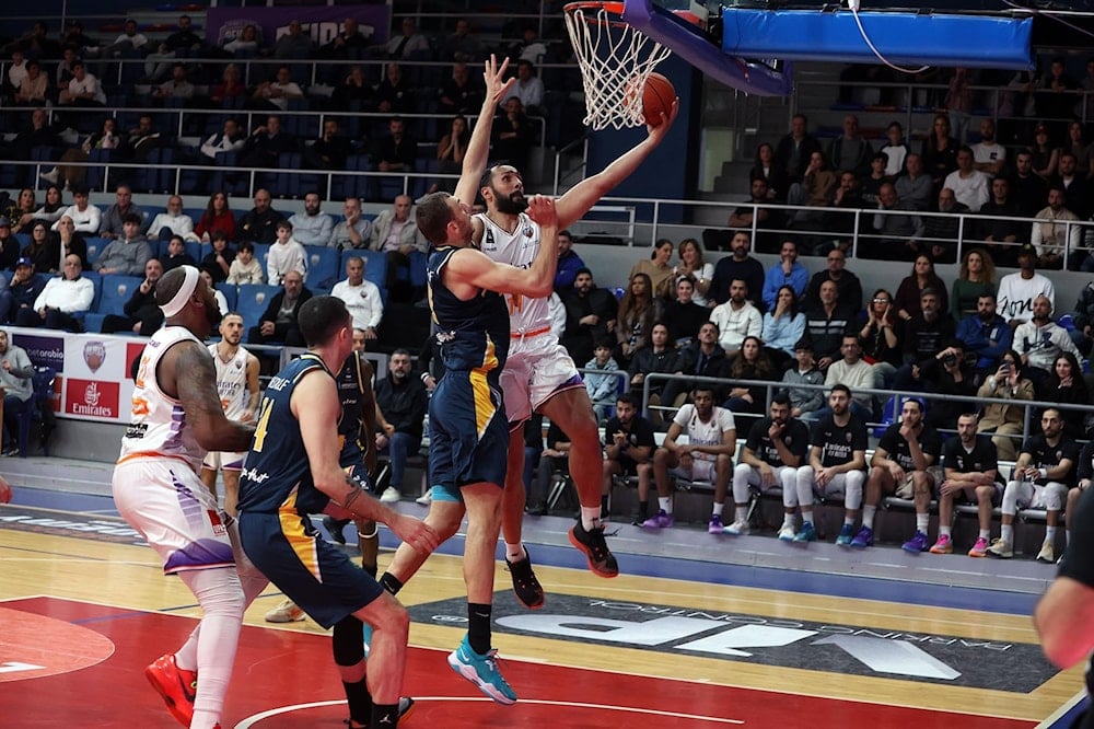 Beirut supera a líder Al Riyadi en baloncesto de Líbano.