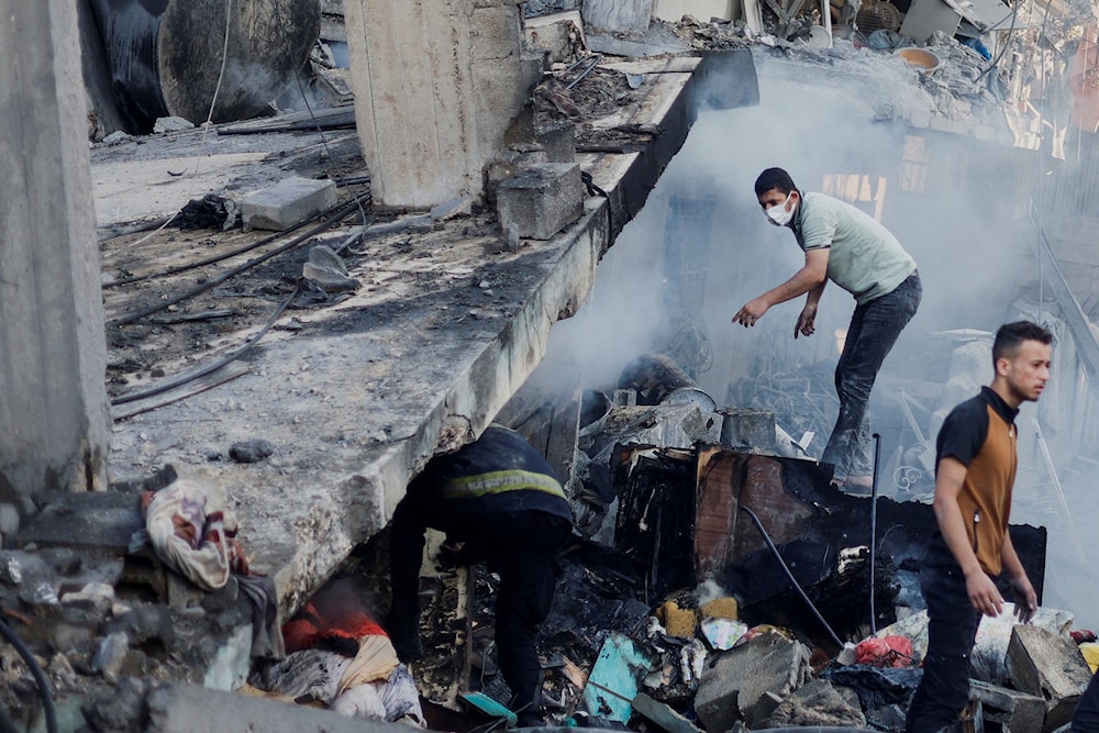 En el día 173 de la agresión en curso, “Israel” intensificó sus bombardeos contra los campamentos y edificios residenciales.