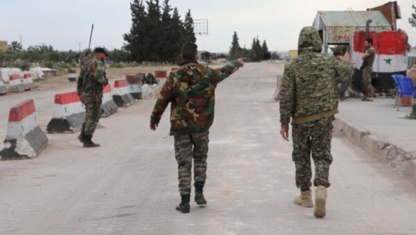 Combatientes del ejército sirio durante operaciones antiterroristas en Latakia.