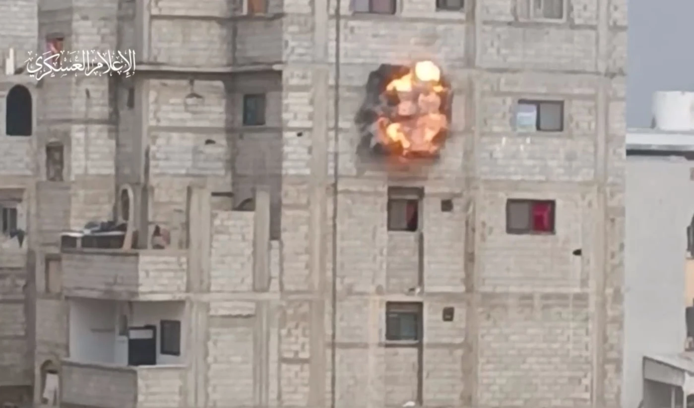 Resistencia palestina arremete contra fuerza israelíes.