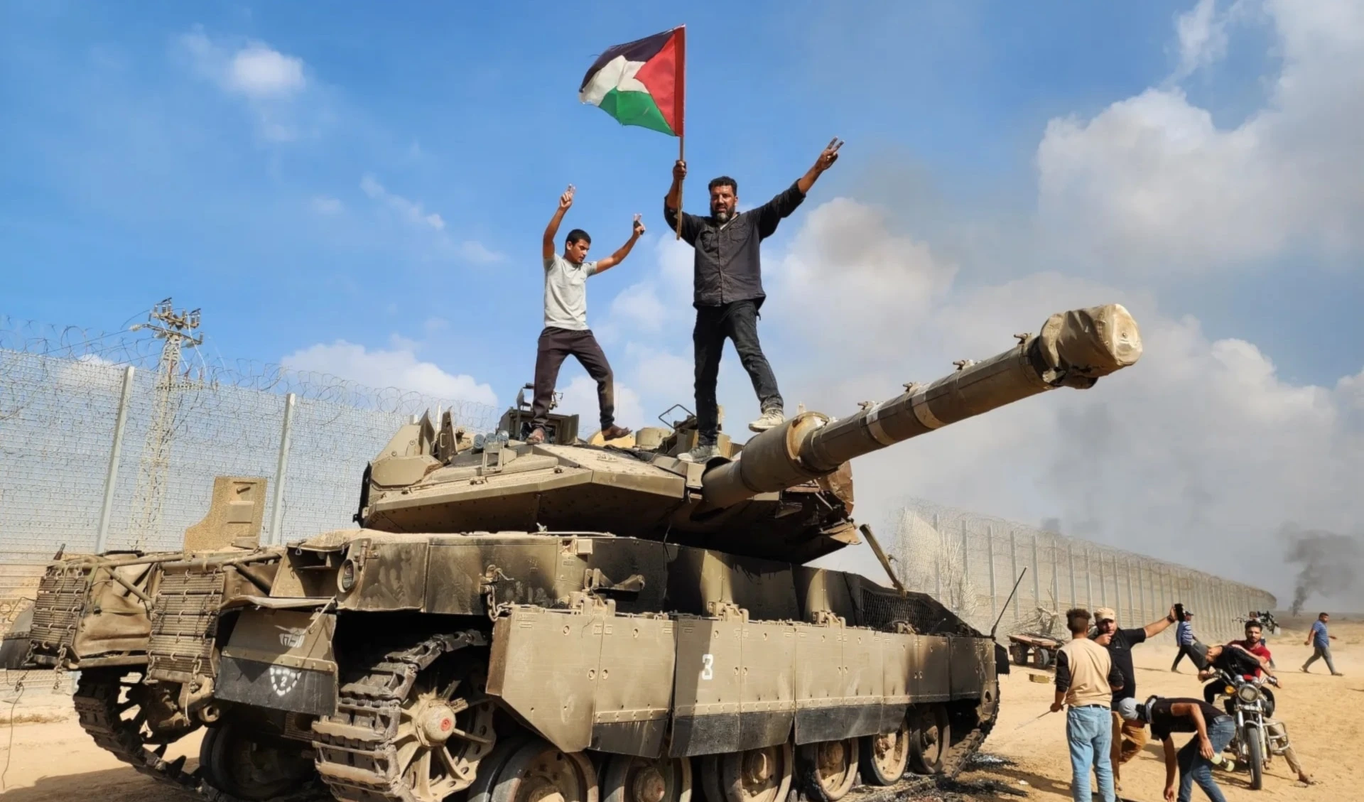 Momentos iniciales de la batalla Diluvio de Al-Aqsa.
