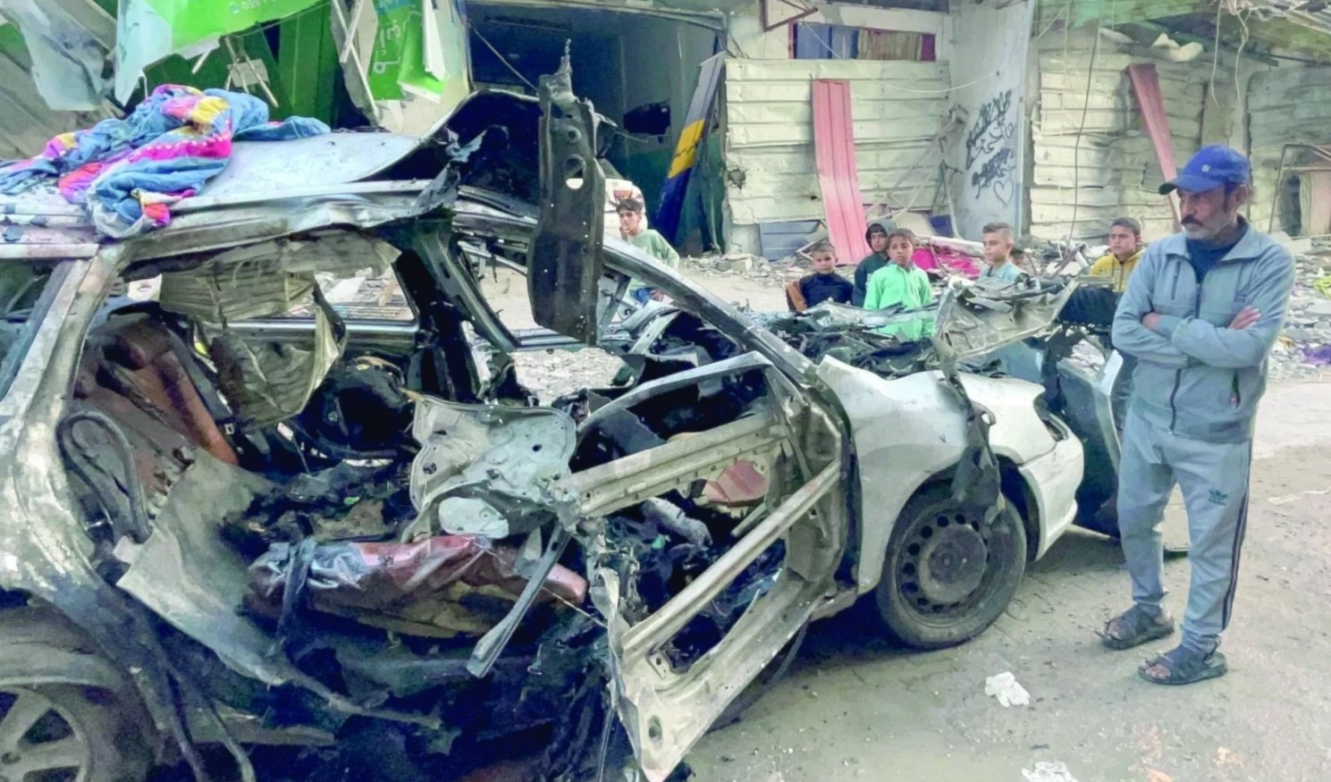 Asesinato israelí de tres hijos y nietos del jefe del Buró Político de Hamas, Ismail Haniyeh Asesinato israelí de tres hijos y nietos del jefe del Buró Político de Hamas, Ismail Haniyeh