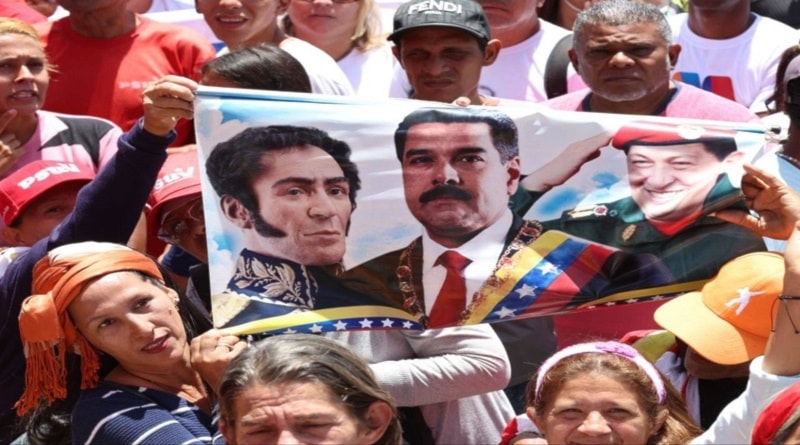 El pueblo venezolano tomó las calles para recordar el día que, a gritos, exigió que le devolvieron a su Eterno Líder.  