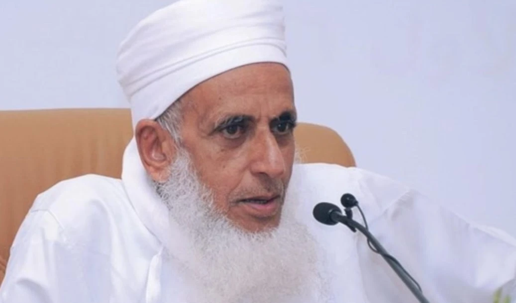 El Gran Mufti de Omán, cheikh Ahmed Al-Khalili.