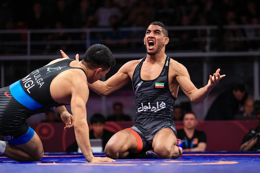 Luchadores de Irán dominan estilo clásico en Campeonato de Asia.