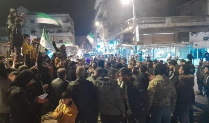 Exigen derrocamiento del cabecilla de grupo terrorista HTS en Siria