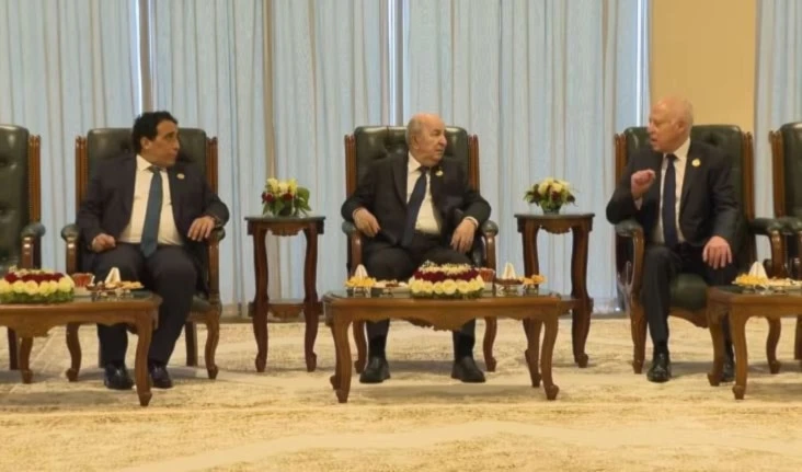 Reunión de consulta entre líderes de Túnez, Argelia y Libia. Reunión de consulta entre líderes de Túnez, Argelia y Libia.