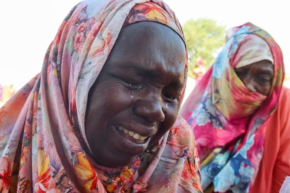 Las mujeres y niñas sudanesas son violadas, a veces frente a sus padres, esposos o hijos, en un intento por quebrantar su moral.