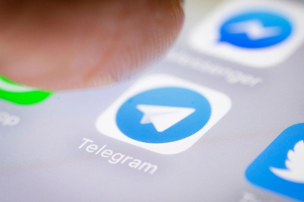 Telegram acusa a Apple de eliminar chat de IA en China