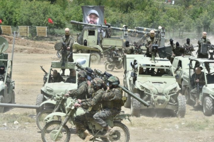 Las tropas terrestres de Hizbullah  combina fuerzas de infantería ligera y motorizada.