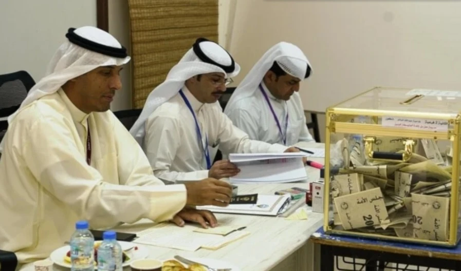 Continúa recuento de votos de elecciones a Asamblea Nacional en Kuwait Continúa recuento de votos de elecciones a Asamblea Nacional en Kuwait
