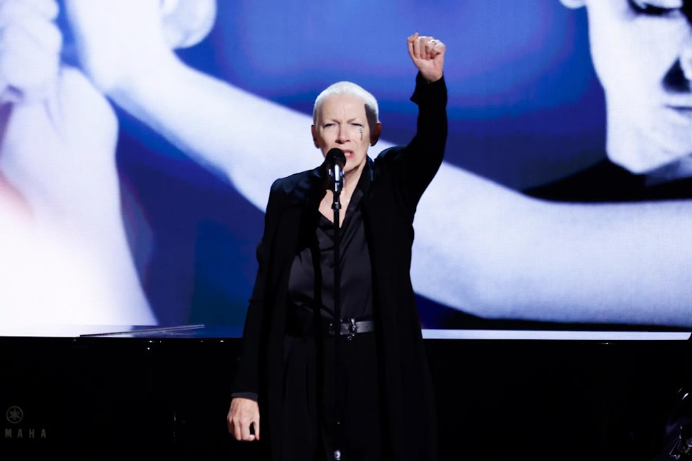 Annie Lennox dona la letra original de Sweet Dreams para apoyar a Gaza