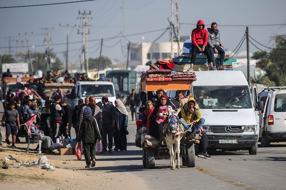 La ONU estima que unas 300 mil personas han huido de Rafah