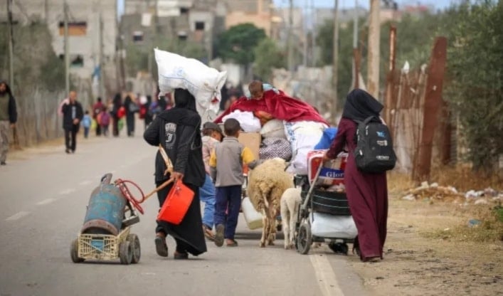 La UNRWA confirmó que alrededor de 450 mil palestinos fueron desplazados por la fuerza de Rafah desde el pasado 6 de mayo.