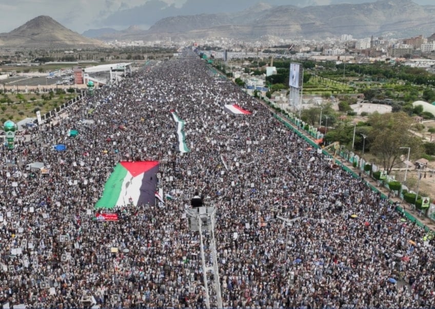 Multitudinaria manifestaciones en Saná, capital de Yemen.