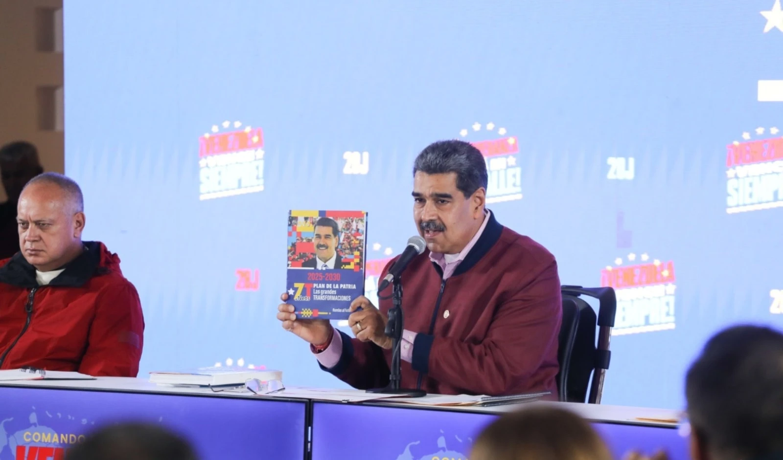 Instala Nicolás Madura comando de campaña electoral "Venezuela nuestra