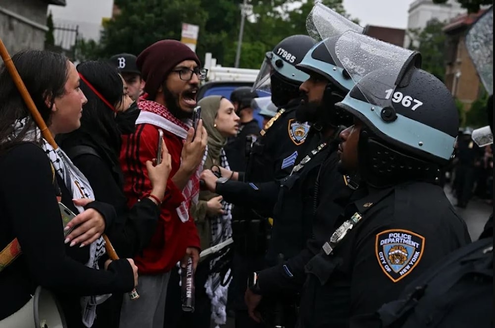 : Reprimen una manifestación pro Palestina en Nueva York.