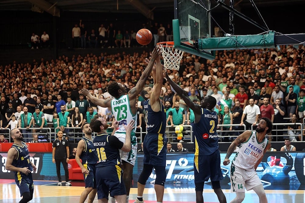 Al Riyadi está a un triunfo del título en baloncesto de Líbano.