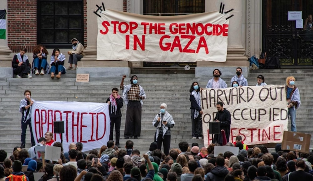 Prosiguen las manifestaciones contra la agresión israelí a Gaza en las sedes universitarias de Estados Unidos.