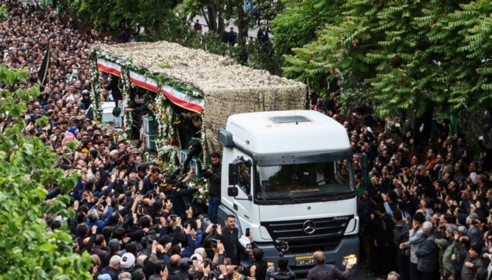 Funeral de despedida del presidente de raisi y sus compañeros.