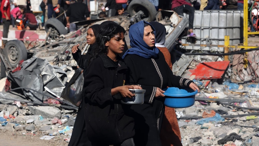 La escasez de agua obliga a las mujeres de Gaza a cortarse el pelo