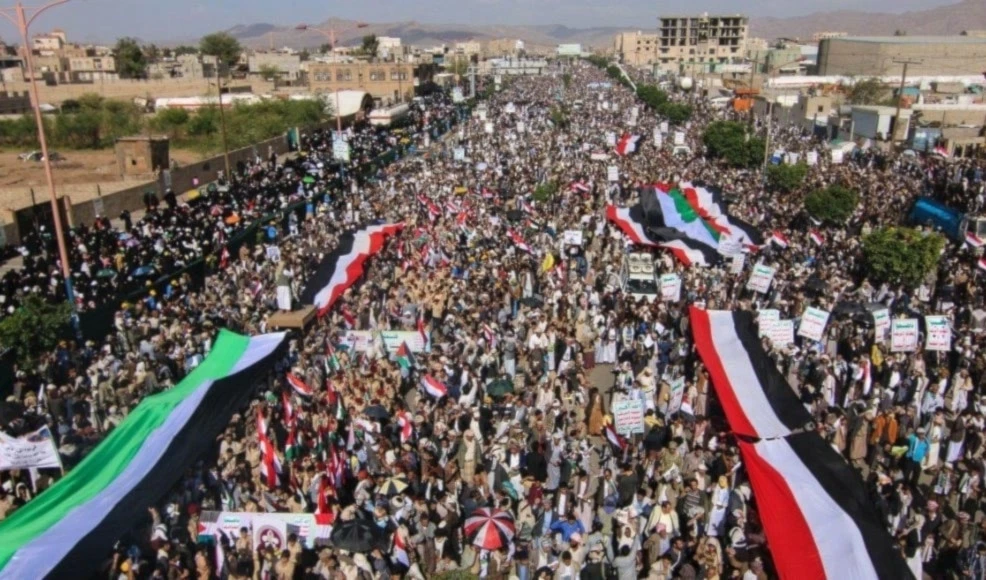 Prosiguen las marchas masivas en Yemen en solidaridad con el pueblo de Gaza y su firme resistencia.