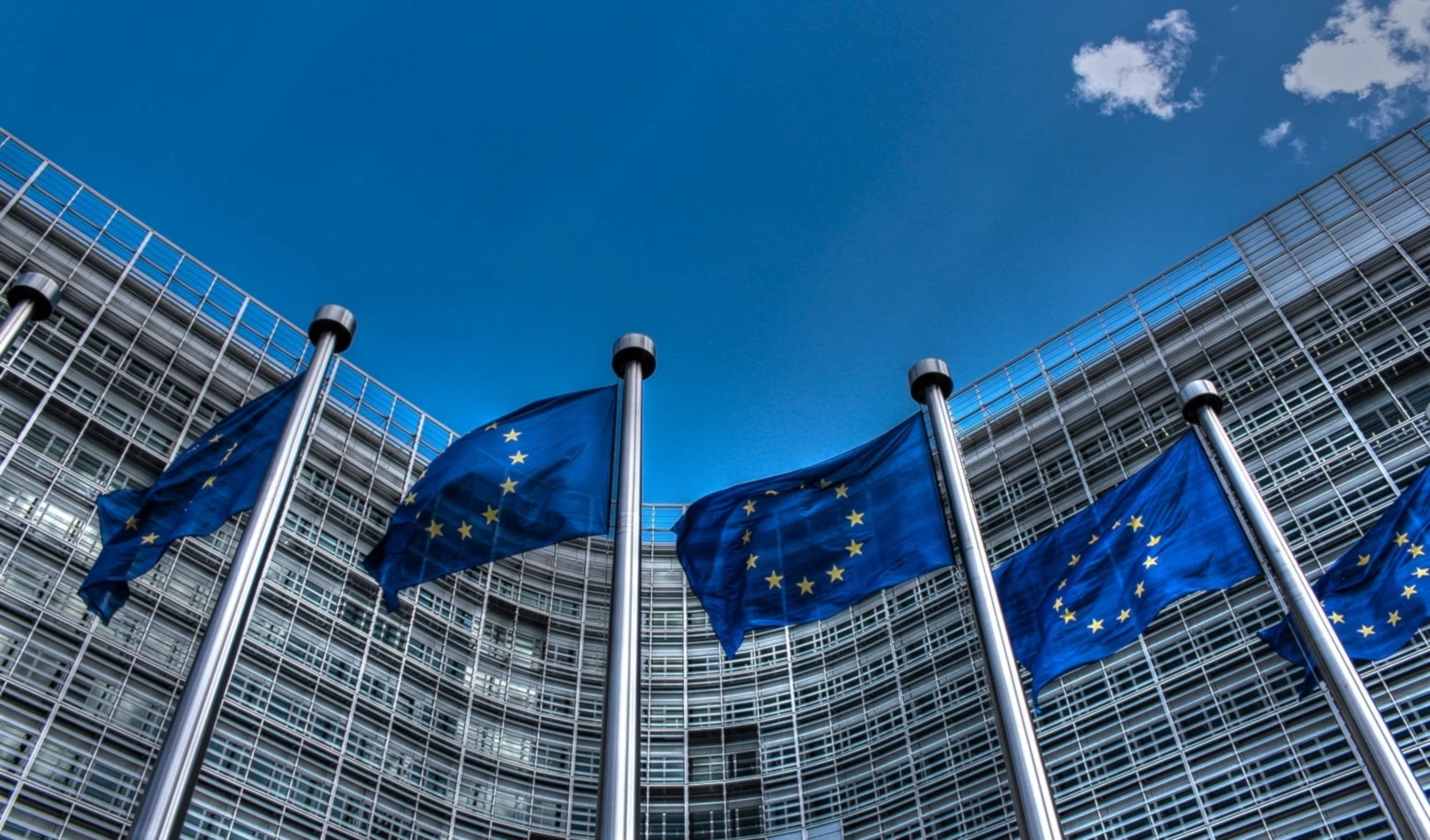 La misiva la firmaron 211 empleados de las instituciones y agencias de la Unión Europea.