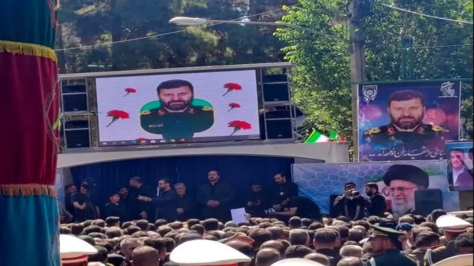 Funerales en la localidad de Al-Rey, al sur de Teherán, del general de división Hossein Salami.