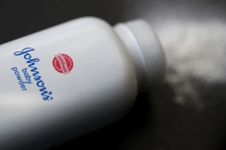 Acusan a Johnson & Johnson por fraude en demandas de cáncer. Foto: Bloomberg